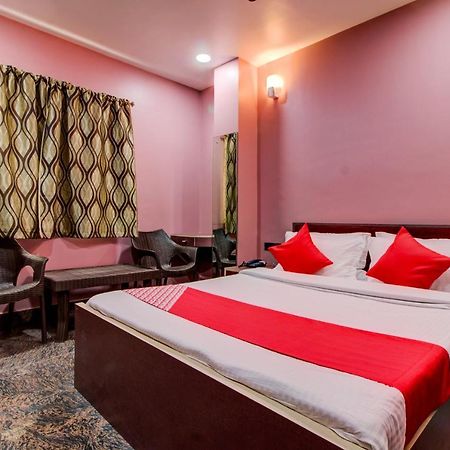 Oyo 16871 Anant Home Stay Shillong Bagian luar foto