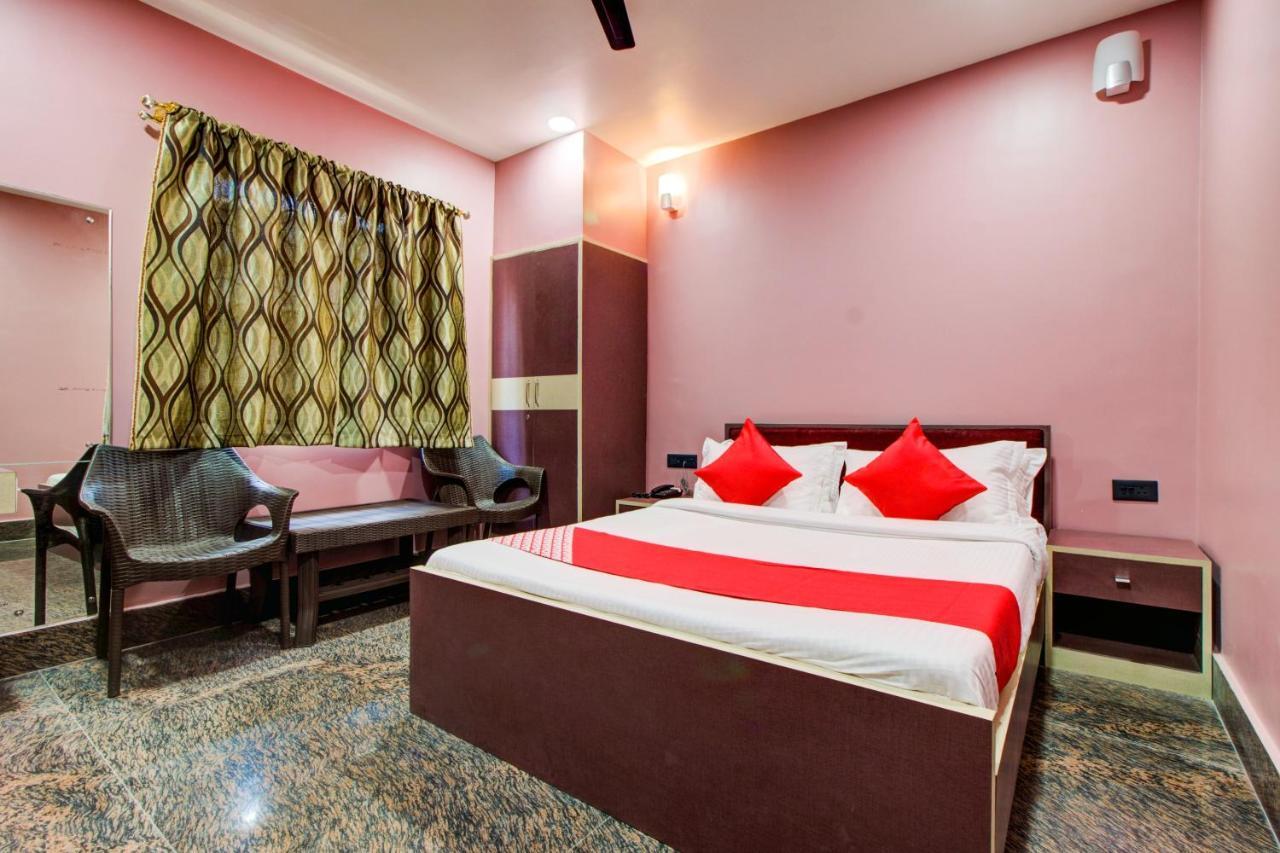 Oyo 16871 Anant Home Stay Shillong Bagian luar foto